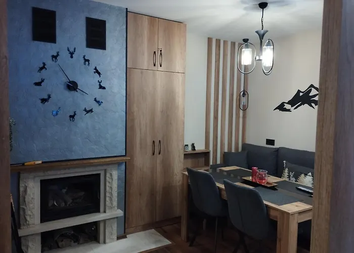 студио е 13 *